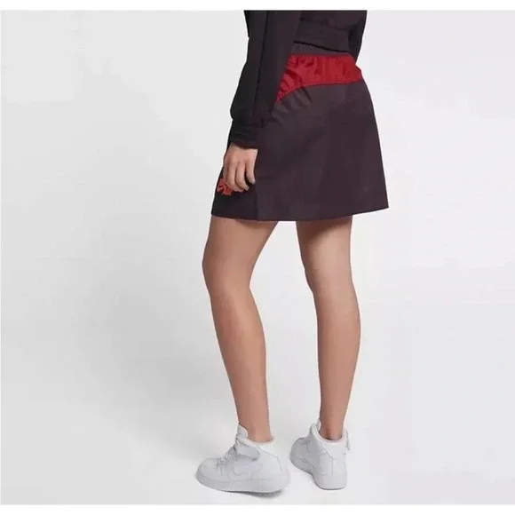 NIKE AIR | Side Snap Skirt | L - Picture 4 of 9